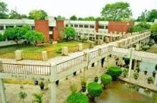 Allama Iqbal Medical College (AIMC) the best medical university in pakistan.